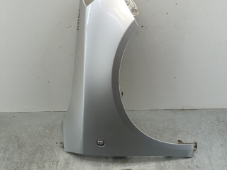 крыло переднее правое Skoda Roomster 1 поколение 2007, 1.4 л., TDi PD, BNV, дизель, 5МКПП, серебристый, минивэн, передний привод