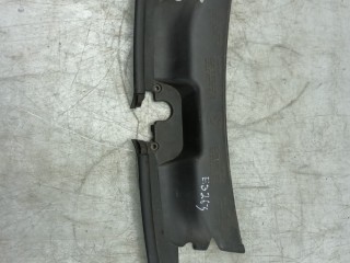 накладка (воздуховод) на телевизор BMW X3 E83 [рестайлинг] 2009, 2.0 л., D, N47 D20 A, дизель, 6МКПП, серый, внедорожник 5 дв., полный привод, 13713402286