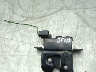 замок багажника Dacia Sandero 2 поколение 2014, 0.9 л., Ti, H4B 400, бензин, 5МКПП, внедорожник 5 дв., передний привод, 905037373R