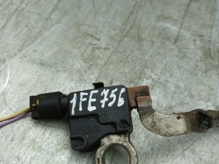 клемма аккумулятора минус Citroen C5 2 поколение 2008, 2.0 л., HDi, RHR (DW10BTED4), дизель, 6МКПП, универсал, передний привод, 019900029, 9664450280