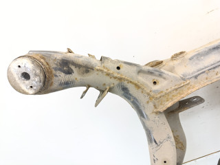 балка подвески задняя Volkswagen Touareg 2 поколение [рестайлинг] 2015, 3.0 л., TDi, CVVA, дизель, АКПП, серый, внедорожник 5 дв., полный привод, 7P0500041