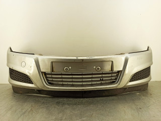 бампер передний Opel Astra H/Family [рестайлинг] 2010, 1.7 л., CDTi, Z 17 DTJ, дизель, 6МКПП, серебристый, универсал, передний привод, правый руль, 1400575