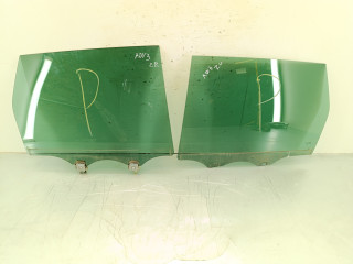 комплект задних стекол задней Volkswagen Touareg 2 поколение [рестайлинг] 2015, 3.0 л., TDi, CVVA, дизель, АКПП, внедорожник 5 дв., полный привод, 7P6845025C, 7P6845026C