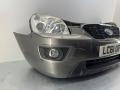 передняя часть (ноускат) Kia Carens 2 поколение 2011, 1.6 л., CRDi, D4FB, дизель, МКПП, серебристый, минивэн, передний привод, правый руль - фото №3