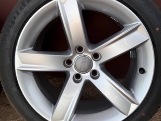 диск литой Audi A5 8T [рестайлинг] 2012, 8T0071497