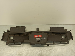 накладка декоративная Mercedes-Benz E-Класс W212 [рестайлинг] 2014, 2.1 л., CDi, OM 651.924, дизель, АКПП, чёрный, седан, задний привод, A2125000555