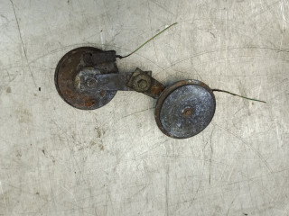 сигнал (клаксон) Nissan X-Trail T30 [рестайлинг] 2005, 2.2 л., DCi, YD22ETI, дизель, 6МКПП, чёрный, внедорожник 5 дв., полный привод, правый руль