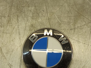 эмблема BMW 3 серия E90/E91 [рестайлинг] 2009, 2.0 л., D, N47 D20 A, дизель, 6МКПП, серый, седан, задний привод, 51148219237