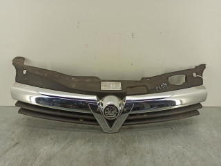 решетка радиатора Opel Astra H 2005, 1.4 л., i, Z 14 XEP, бензин, 5МКПП, серебристый, хетчбэк 5 дв., передний привод, правый руль, 13108471