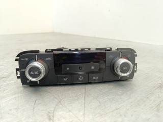 блок управления печки / климат-контроля Volkswagen Touareg 2 поколение [рестайлинг] 2015, 3.0 л., TDi, CVVA, дизель, АКПП, внедорожник 5 дв., полный привод, 7P6907040CD