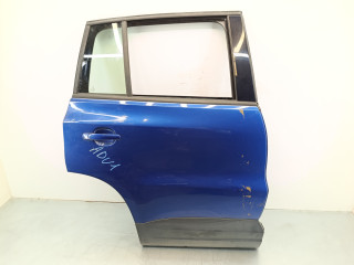 дверь задняя правая Volkswagen Tiguan 1 поколение 2010, 2.0 л., TDi, CFFB, дизель, 6МКПП, внедорожник 5 дв., передний привод, 5N0833056A