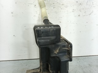 бачок омывателя Volkswagen Golf 6 поколение 2010, 2.0 л., TDi, CFGB, дизель, 6МКПП, чёрный, хетчбэк 3 дв., передний привод