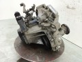 КПП механическая (МКПП) Volkswagen Polo 4 поколение [рестайлинг] 2006, 1.6 л., i, BTS, бензин, 5МКПП, хетчбэк 5 дв., передний привод, HXL - фото №3