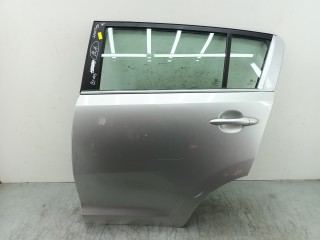 дверь задняя левая Kia Sportage 3 поколение 2012, 2.0 л., CRDi, D4EA-F, дизель, 6МКПП, серый, внедорожник 5 дв., передний привод, правый руль, 770043W010