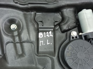 стеклоподъемник электрический передний левый Mazda 6 GJ (2012 - 2015), дизель, универсал, GHP95997X