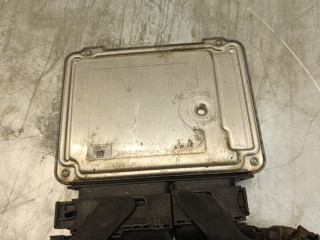 блок управления двигателем Opel Vectra C [рестайлинг] 2007, 1.9 л., CDTi, Z19DTH, дизель, 6МКПП, серебристый, хетчбэк 5 дв., передний привод, 0281014449