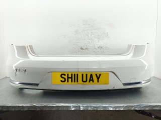бампер задний Volkswagen Passat B7 2011, 2.0 л., TDi, CFFB, дизель, 6МКПП, седан, передний привод, 3AE807417F