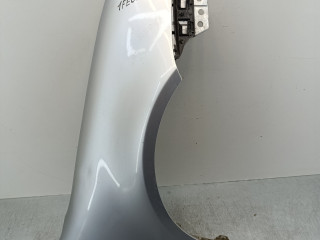 крыло переднее правое Volkswagen Golf 5 поколение 2008, 1.9 л., TDi PD, BXE, дизель, 5МКПП, серебристый, хетчбэк 5 дв., передний привод, правый руль