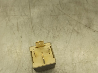 реле (прочие) Audi A6 4F/C6 2007, 3.0 л., TDi, ASB, дизель, АКПП, седан, полный привод, 8E0951253