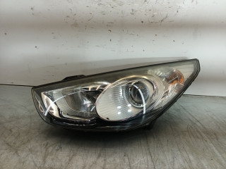фара левая Hyundai ix35 1 поколение 2013, 1.7 л., CRDi, D4FD, дизель, 6МКПП, внедорожник 5 дв., передний привод, 921012Y020