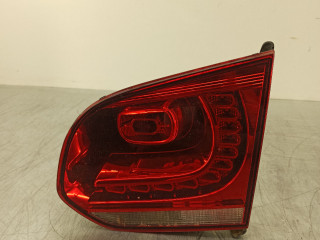 фонарь крышки багажника правый Volkswagen Golf 6 поколение 2010, 2.0 л., TDi, CFGB, дизель, робот, чёрный, хетчбэк 3 дв., передний привод