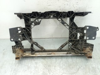 кронштейн передней панели (телевизора) Renault Megane 3 поколение 2011, 1.9 л., DCi, F9Q 872, дизель, 6МКПП, серебристый, хетчбэк 5 дв., передний привод, правый руль, 752100004R