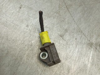 датчик удара Mercedes-Benz C-Класс W204/S204 2008, 2.1 л., CDi, OM 646.811, дизель, АКПП, чёрный, седан, передний привод, правый руль, A2048201985