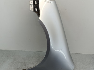 крыло переднее левое Volkswagen Golf 5 поколение 2008, 1.9 л., TDi PD, BXE, дизель, 5МКПП, серебристый, хетчбэк 5 дв., передний привод, правый руль