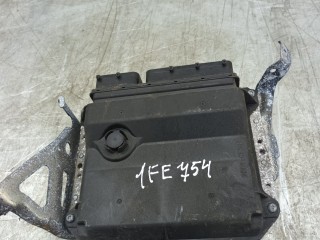 блок управления двигателем Toyota Avensis 3 поколение (T270) 2011, 1.8 л., i, 2ZR-FAE, бензин, 6МКПП, универсал, передний привод, 8966105C00