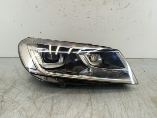 фара правая Volkswagen Touareg 2 поколение [рестайлинг] 2015, 3.0 л., TDi, CVVA, дизель, АКПП, серый, внедорожник 5 дв., полный привод, 7P2941752