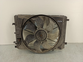 вентилятор радиатора Mercedes-Benz E-Класс W212 [рестайлинг] 2014, 2.1 л., CDi, OM 651.924, дизель, АКПП, чёрный, седан, задний привод, A2049060212