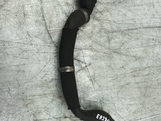 патрубок расширительного бачка BMW 3 серия E90/E91/E92/E93 [рестайлинг] 2008, 2.0 л., D, N47 D20 A, дизель, 6МКПП, серебристый, седан, задний привод, 6928591