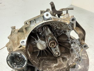 КПП механическая (МКПП) Volkswagen Golf 5 поколение 2004, 1.4 л., i, BCA, бензин, 5МКПП, хетчбэк 5 дв., передний привод, FXQ