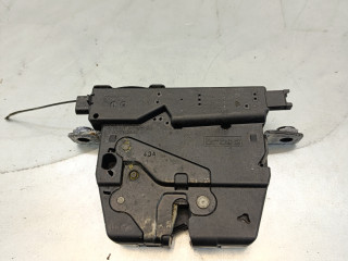 замок багажника BMW 3 серия F30/F31/F34 2012, 2.0 л., D, N47 D20 C, дизель, 6МКПП, седан, задний привод, 51247191212