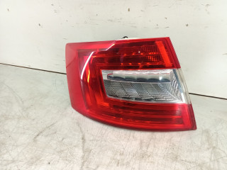 фонарь задний левый Skoda Octavia 3 поколение (A7) 2014, 1.6 л., TDi, CLHA, дизель, робот, хетчбэк 5 дв., передний привод, 5E9945096, 5E5945095A