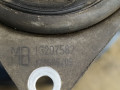 подушка крепления двигателя Saab 9-3 2 поколение 2006, 2.0 л., Ti, B207L, бензин, АКПП, серебристый, хетчбэк 5 дв., передний привод, 13207582 - фото №4