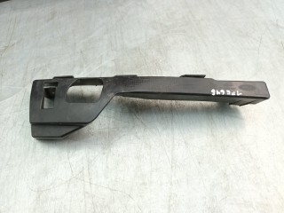 крепление бампера Ford Focus 2 поколение 2006, 1.8 л., i, QQDB, бензин, 5МКПП, хетчбэк 5 дв., передний привод, 4M5117E856AC