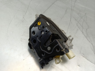 замок двери передней левой Volkswagen Touareg 2 поколение [рестайлинг] 2015, 3.0 л., TDi, CVVA, дизель, АКПП, внедорожник 5 дв., полный привод, 8J2837015A