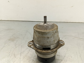 подушка крепления двигателя Volkswagen Touareg 2 поколение [рестайлинг] 2015, 3.0 л., TDi, CVVA, дизель, АКПП, внедорожник 5 дв., полный привод, 7L8199131F