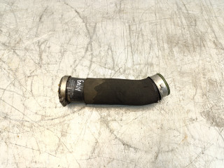 патрубок интеркулера Volkswagen Touareg 2 поколение [рестайлинг] 2015, 3.0 л., TDi, CVVA, дизель, АКПП, серый, внедорожник 5 дв., полный привод, 7P0145943B