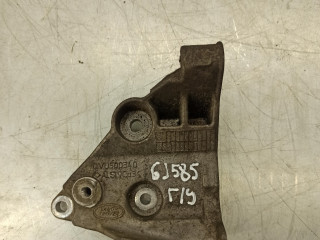 кронштейн гидроусилителя Land Rover Discovery 3 поколение 2007, 2.7 л., TD, 276DT, дизель, АКПП, внедорожник 5 дв., полный привод, QVU500340