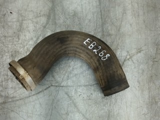 патрубок интеркулера Volkswagen Golf 6 поколение 2010, 2.0 л., TDi, CFGB, дизель, 6МКПП, чёрный, хетчбэк 3 дв., передний привод, 1K0145834AF