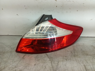 фонарь задний правый Renault Megane 3 поколение [2-й рестайлинг] 2014, 1.5 л., DCi, K9K 656, дизель, 6МКПП, хетчбэк 5 дв., передний привод, 265500007R