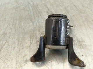 подушка крепления двигателя Ford Fiesta 6 поколение 2011, 1.4 л., TDCi, F6JD, дизель, 5МКПП, хетчбэк 5 дв., передний привод, 8V516F012BE