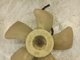 вентилятор радиатора Honda CR-V 2 поколение [рестайлинг] 2005, 2.2 л., CDTi, N22A2, дизель, 6МКПП, голубой, внедорожник 5 дв., передний привод, правый руль