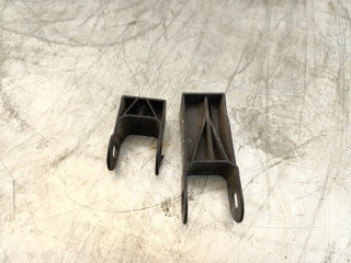 кронштейн радиатора Volkswagen Touareg 2 поколение [рестайлинг] 2015, 3.0 л., TDi, CVVA, дизель, АКПП, серый, внедорожник 5 дв., полный привод, 7P0121079