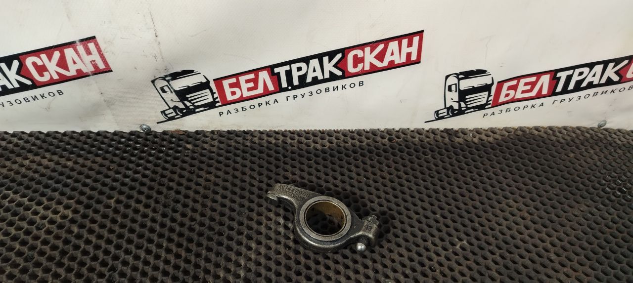 коромысло клапана (рокер) Scania R 4 серия 2008, 1411041, 1409626, 1352188, 1352189, 1409780, 1447060, 1438752, 1438755, 2905470, 1520439 - фото №1