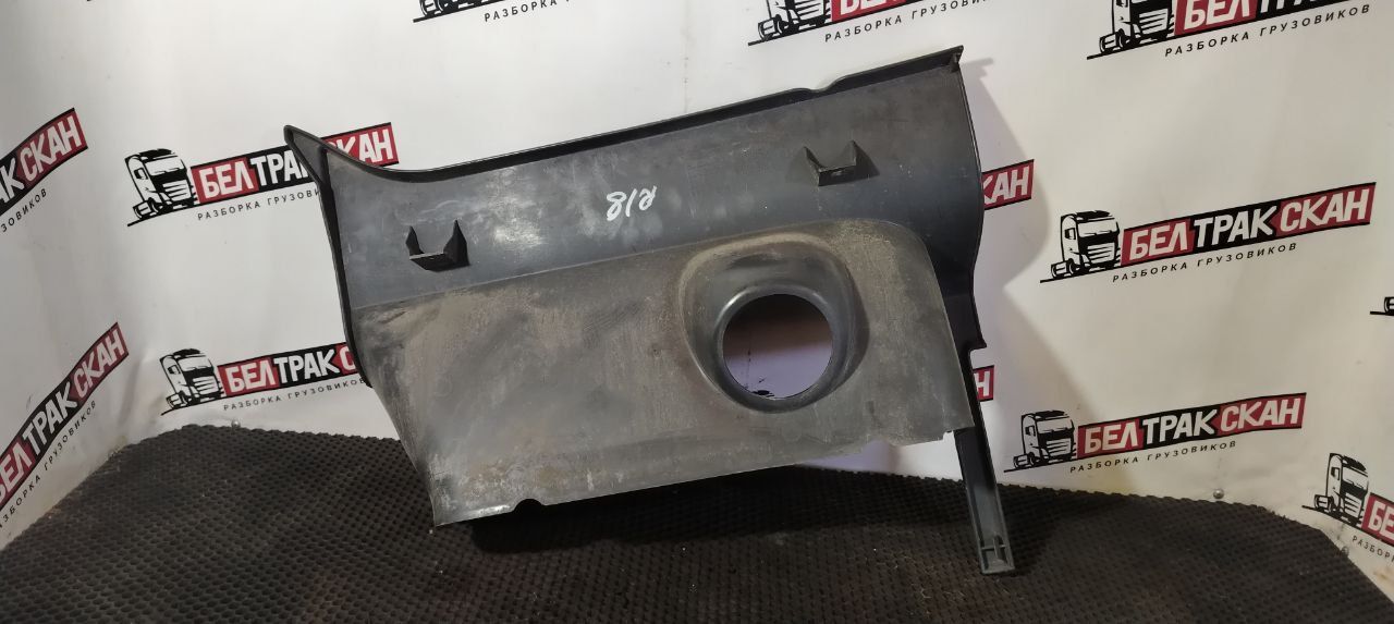 накладка подножки Scania R 5 серия 2010, 11.7 л., DC 12.15, дизель, АКПП, задний привод, 1442653 - фото №1