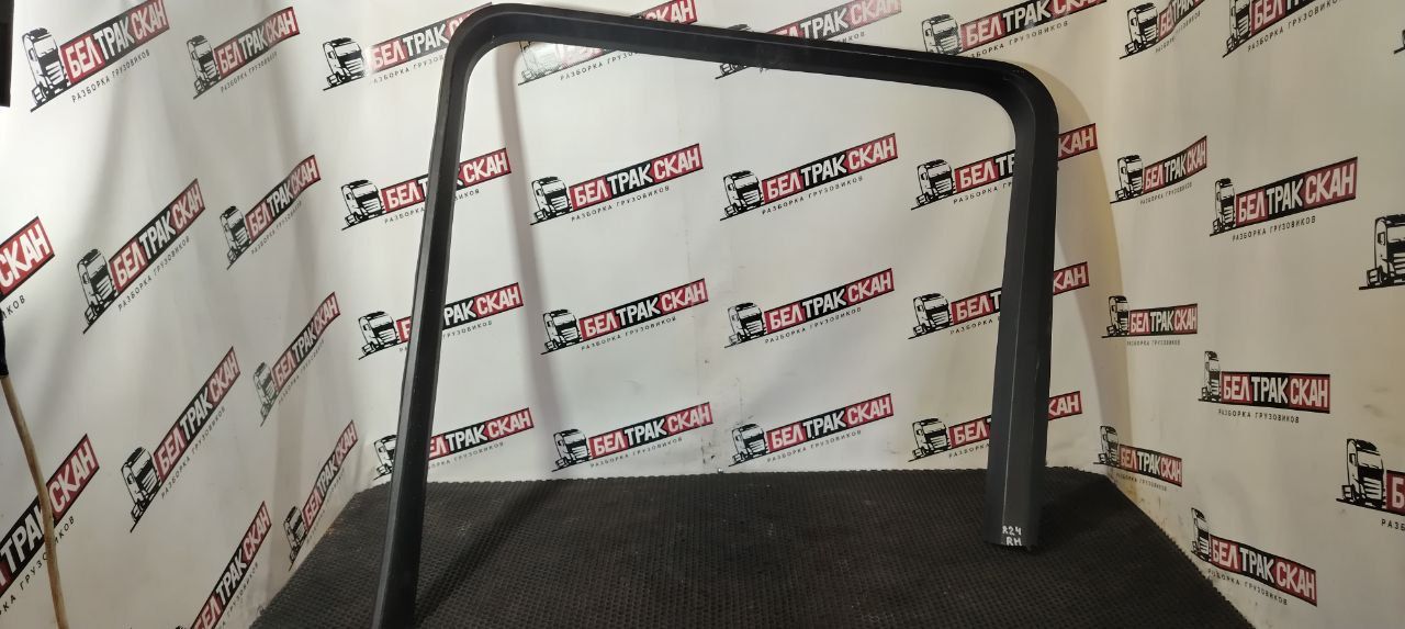 молдинг (накладка кузовная) Scania R 6 серия 2021, 12.7 л., DC 13.148, дизель, АКПП, white ivory, задний привод, 2114834 - фото №1