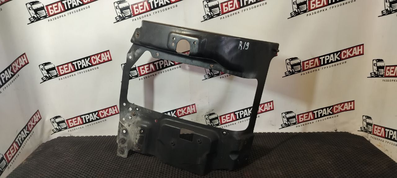 крепление фары левой Scania R 5 серия 2012, 12.7 л., DC 13.112, дизель, АКПП, white ivory, задний привод, 2124019, 2227578, 1932223, 1853354 - фото №1